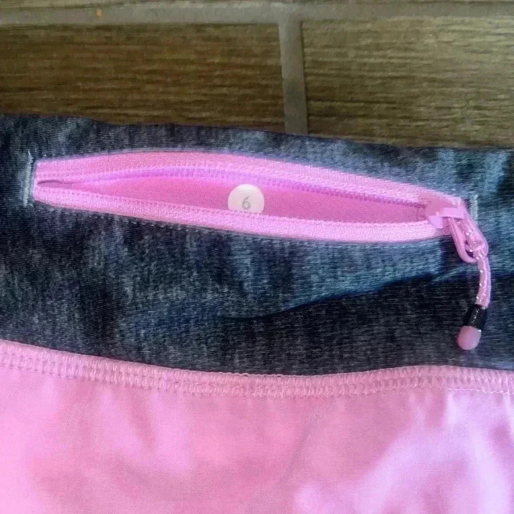 Lululemon Heather Pink Deep Goal Gray Speed Up Shorts - Picture 4 of 4